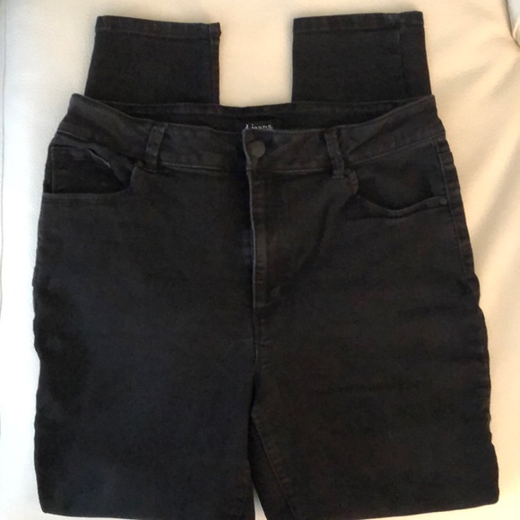 d.jeans Ladies Black Jeans Size 16 Great Stretch Super Soft - Picture 1 of 5